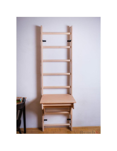 Drabinka z drewnianym do podciągania z biurkiem benchk 112