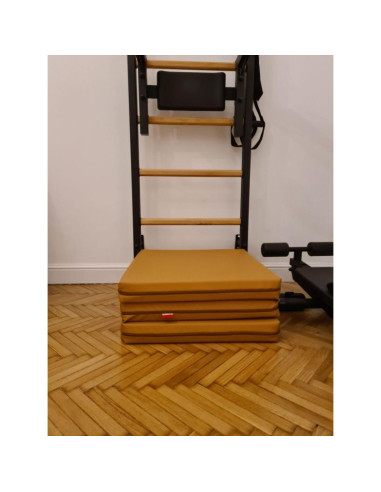 Materac gimnastyczny składany brązowy 180cm benchk