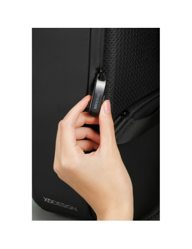 Xd design plecak antykradzieżowy bobby edge black p/n: p706.2501