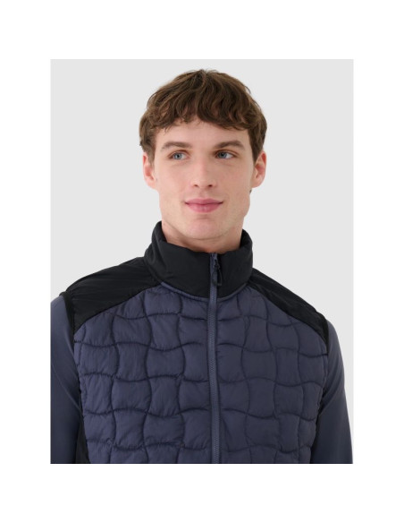 Męska kamizelka trekkingowa puchowa z wypełnieniem primaloft black 4f 4fwss25tvjam177-22s