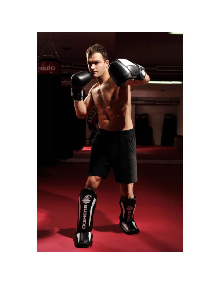 Ochraniacze na piszczele m - phantom white