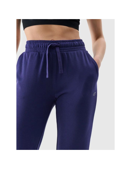 Spodnie dresowe joggery damskie 4f 4fwmm00ttrof1138-31s