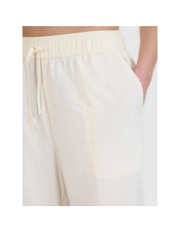 Spodnie damskie casual z szerokimi nogawkami 4f 4fwss25ttrof1012-11s 2