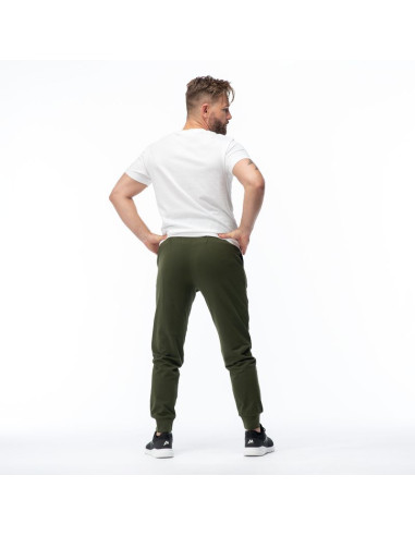 Męskie spodnie nami