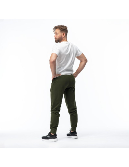 Męskie spodnie nami