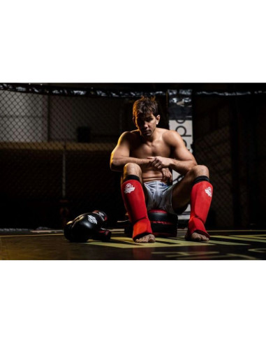 Elastyczne ochraniacze na piszczele m - shinrage red