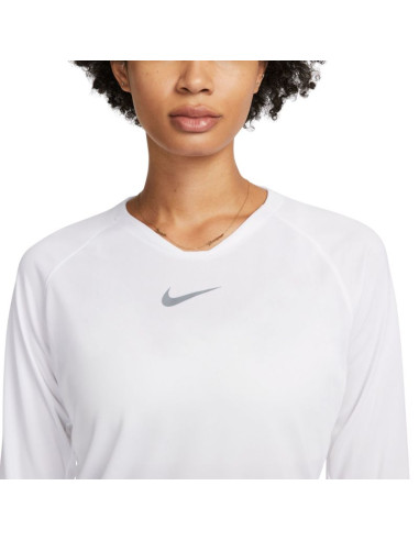 Koszulka damska nike dri-fit park first layer biała av2610 100