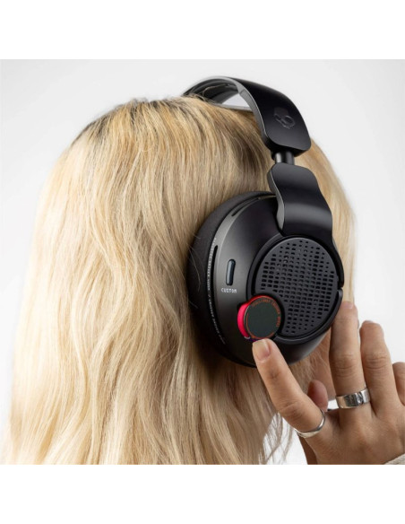 Skullcandy gaming headset crusher plyr 720 wireless univ