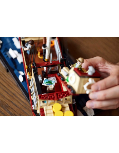 Lego ideas 21350 szczęki