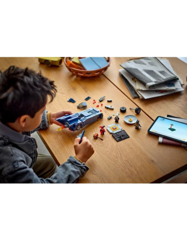 Lego super heroes 76274 batman z batmobilem kontra harley quinn i mr. freeze