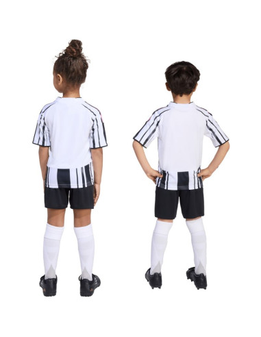 Komplet dla dzieci adidas juventus 25/26 home biało-czarny jn5220