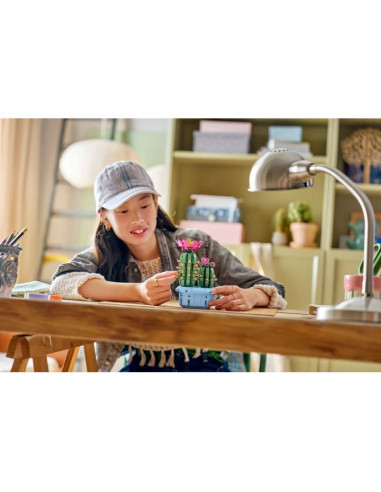 Lego botanical 11509 kwitnący kaktus w doniczce