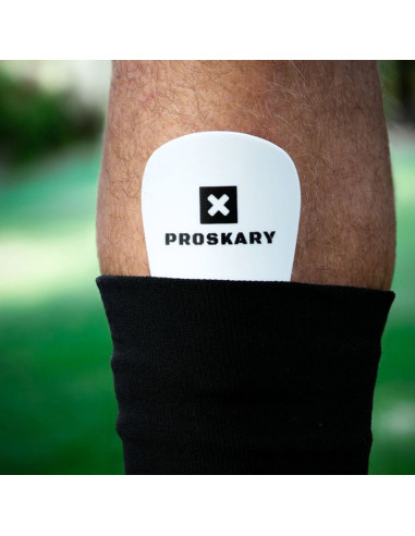 Nagolenniki piłkarskie proskary mini białe