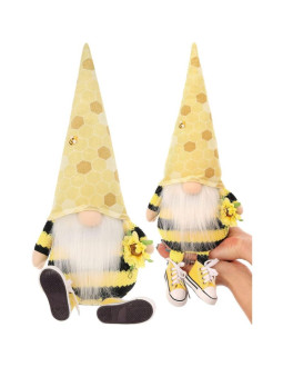 Skrzat gnom siedzący truteń 35+6cm w trampkach dekoracja wiosenna