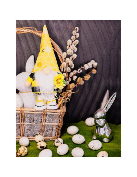 Skrzat gnom truteń 25cm w trampkach dekoracja wiosenna