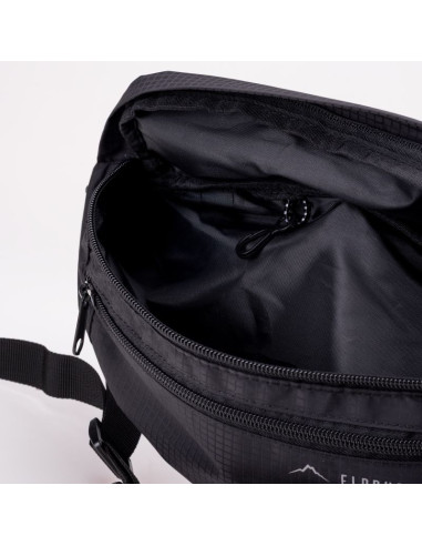 Saszetka, nerka elbrus quiver ii