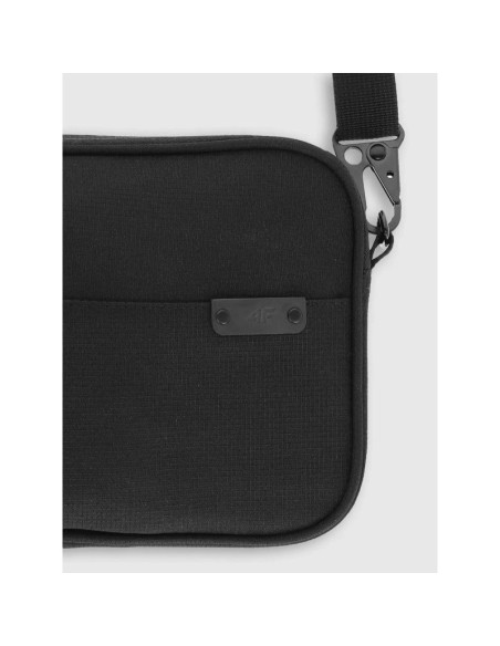 Saszetka crossbody uniseks 4f 4fwss25apouu079-20s