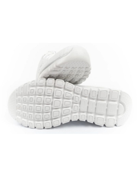 Buty skechers get connected w