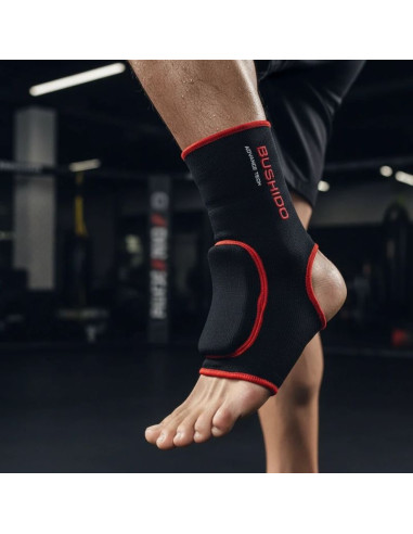 Ochraniacze stawu skokowego z warstwą ochronną - s