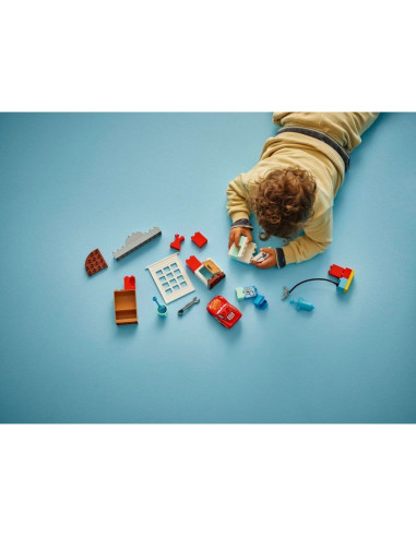 Lego duplo 10456 mcqueen's visit to doc's garage