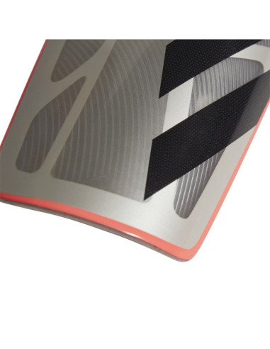 Nagolenniki piłkarskie adidas tiro sg lge