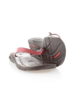 Japonki chaco locavore red w 2