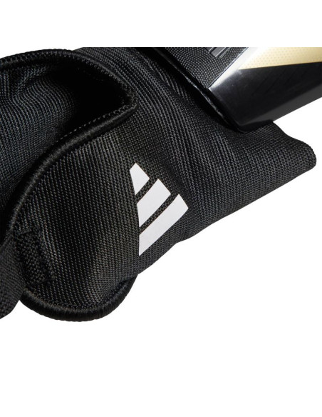 Ochraniacze piłkarskie adidas tiro match club