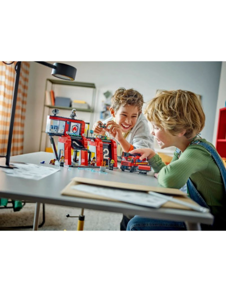 Lego city 60414 remiza strażacka z wozem strażackim