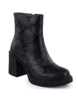 Skórzane botki damskie na słupku wężowe czarne goe  ss2n4152