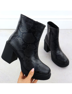 Skórzane botki damskie na słupku wężowe czarne goe  ss2n4152 2