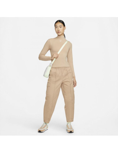 Nike sportswear collection essentials beżowy l