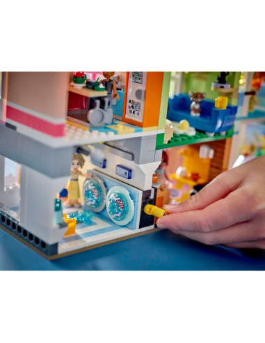 Lego friends 42670 mieszkania i sklepy w mieście heartlake