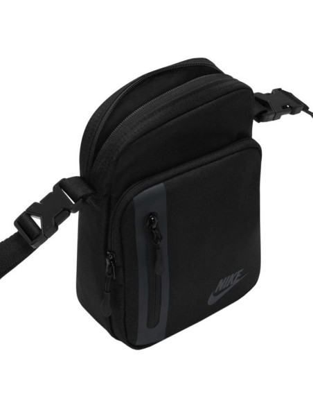 Saszetka nike elemental premium dn2557