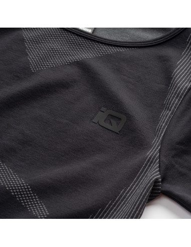 Koszulka iq cross ingel top w