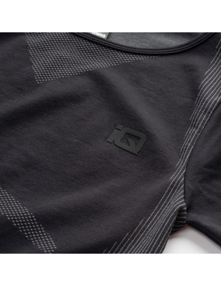 Koszulka iq cross ingel top w