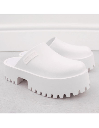 Chodaki na masywnej podeszwie big star w nn27402