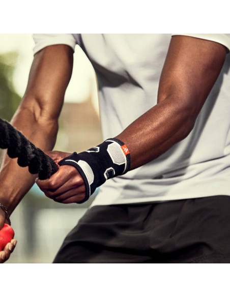 Opaska adidas na nadgarstek