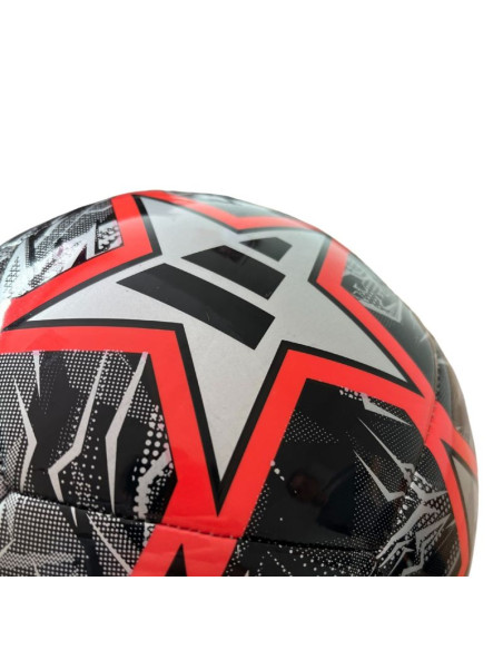 Piłka nożna adidas ucl club in9