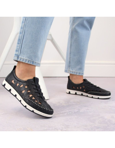 Skórzane półbuty ażurowe rieker w rkr652