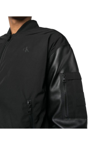 Kurtka Calvin Klein Jeans M J30J322643