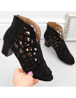 Zamszowe botki m.daszyński w san32 2