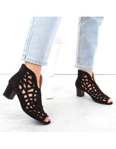 Zamszowe botki m.daszyński w san32