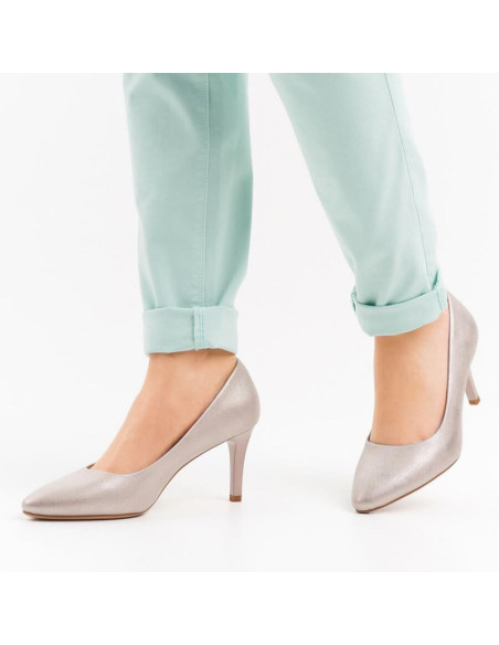 Szpilki sergio leone w 1336