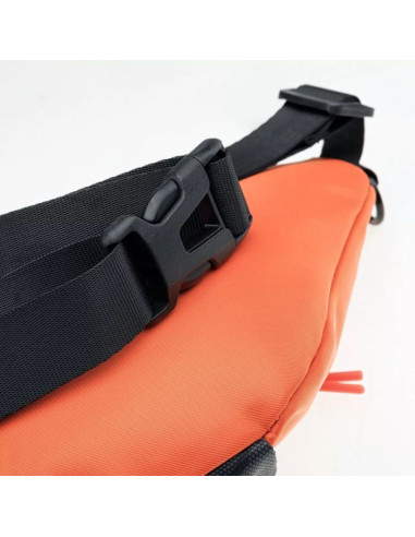 Saszetka, nerka iguana modony