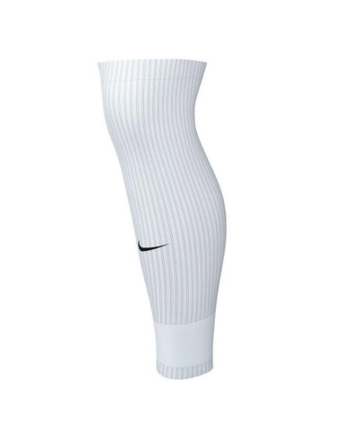Getry nike strike fq8282