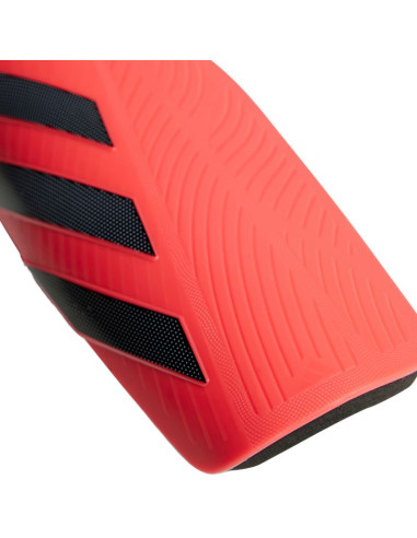 Ochraniacze piłkarskie adidas tiro club