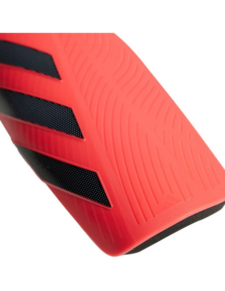 Ochraniacze piłkarskie adidas tiro club