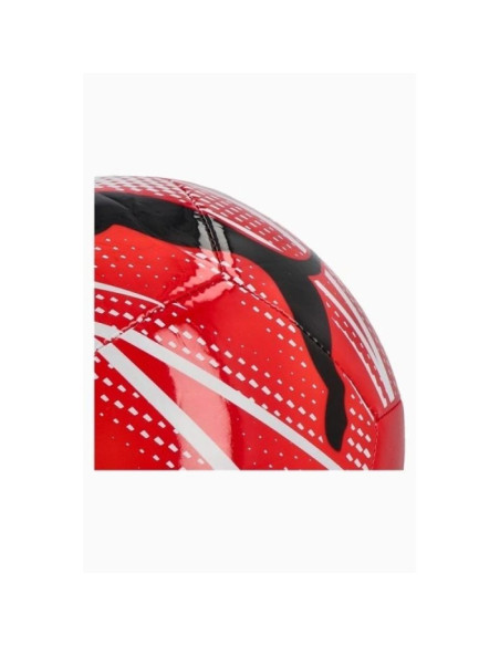 Piłka nożna puma attacanto