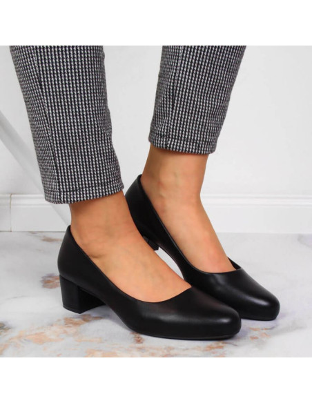 Czółenka na klocku czarne w sergio leone sk354a