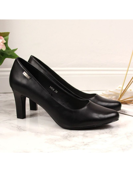 Czarne czółenka na słupku w sergio leone sk39a